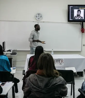 Schiller International University Madrid Chat